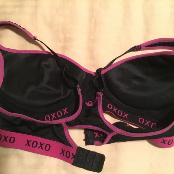 XOXO Sport Bra Black/Pink Size 34B EUC - Picture 5 of 5